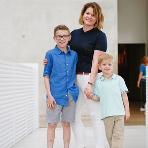 Meet your Posher, Dana